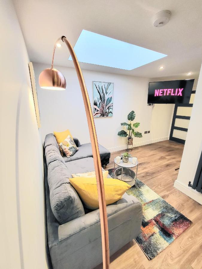 Luxury Pad Centrally Located Near Brighton Station ภายนอก รูปภาพ